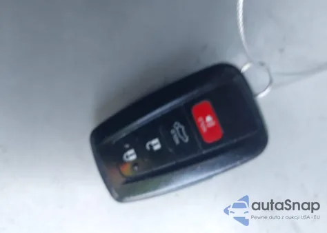 2021 Toyota Highlander Hybrid Xle z USA, uszkodzony, nr VIN 5TDGARAH3MS506073